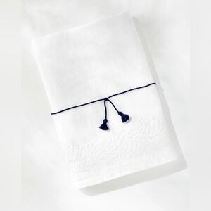 Serena & Lily Montrose Linen Tablecloth BNWT | White Coastal Luxe Dexor 66x 66